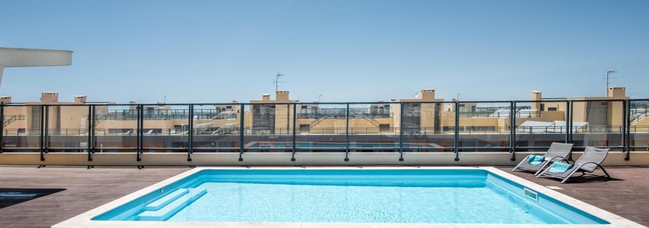 Sunset Home Olhao- Modern 3 Bed Luxury Apartment With Rooftop Pool المظهر الخارجي الصورة