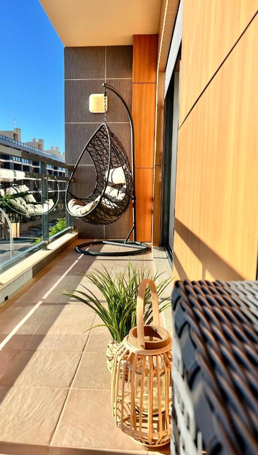Sunset Home Olhao- Modern 3 Bed Luxury Apartment With Rooftop Pool المظهر الخارجي الصورة